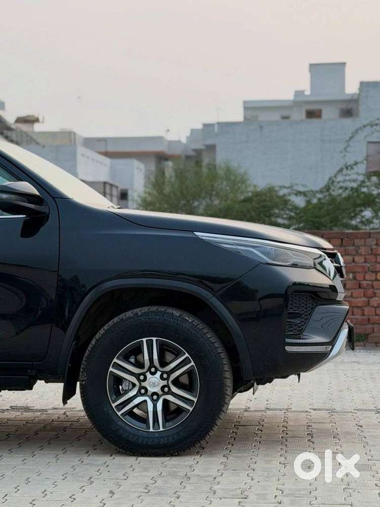 Toyota Fortuner 4x2 At 2.8 Diesel, 2023, Diesel