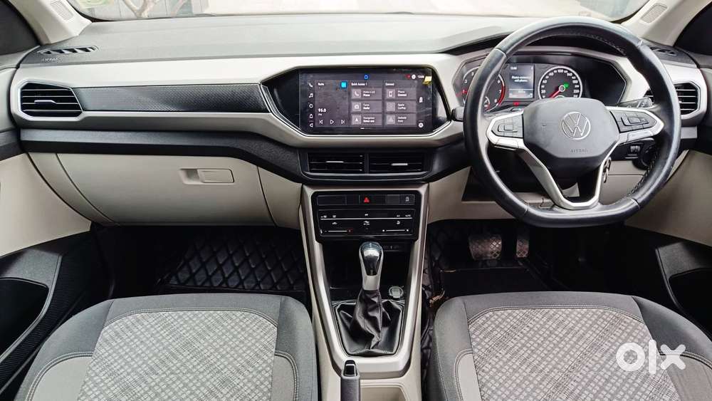 Volkswagen Taigun 1.0 Tsi Highline At, 2023, Petrol