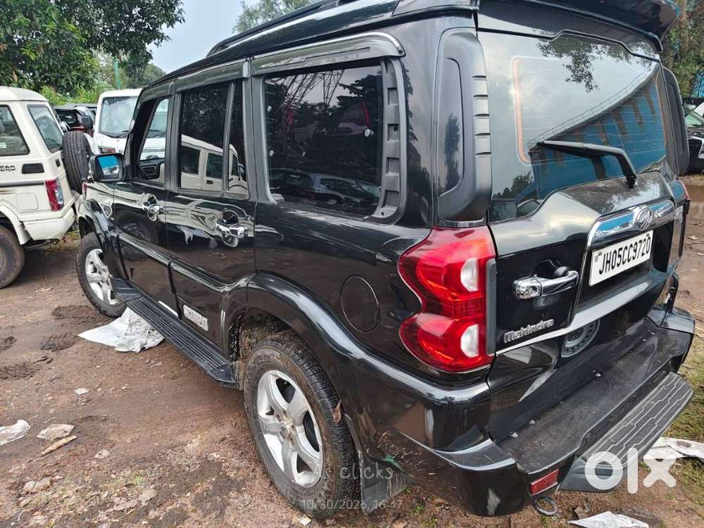 Mahindra Scorpio Classic 2.2 S 11 Mt 7 Cc, 2018, Diesel