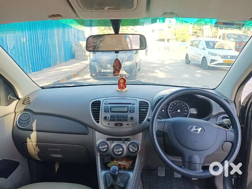 Hyundai I10 2013 Petrol 33000 Km Driven
