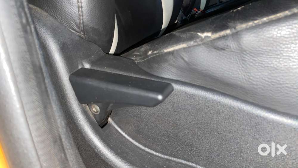 Tata Tiago 1.2 Revotron Xt, 2016, Petrol