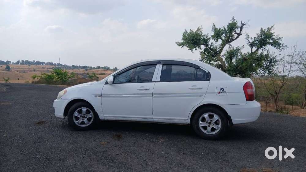 Hyundai Verna Crdi Sx Model 2010
