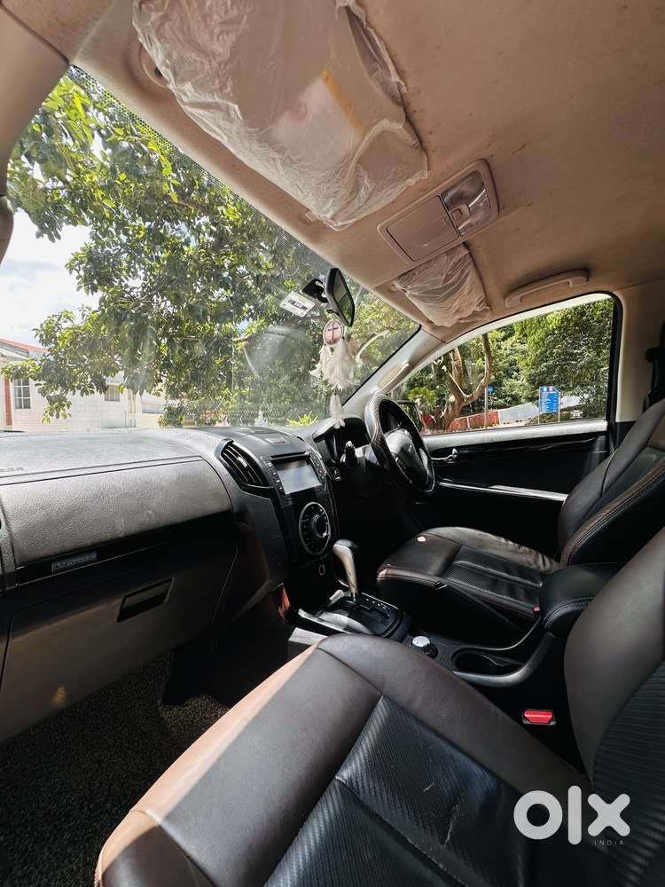 Isuzu V-cross Z Prestige 4x4 At, 2021, Diesel