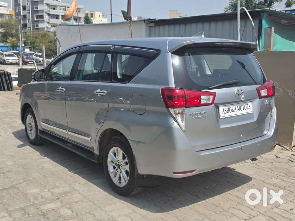 Toyota Innova Crysta 2.4 G Mt 7 Str, 2017, Diesel