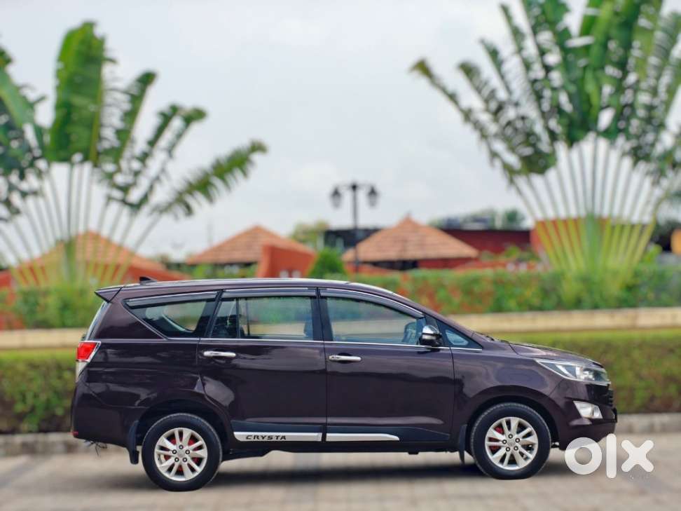 Toyota Innova 2.5 G (diesel) 8 Seater Bs Iv, 2019, Diesel