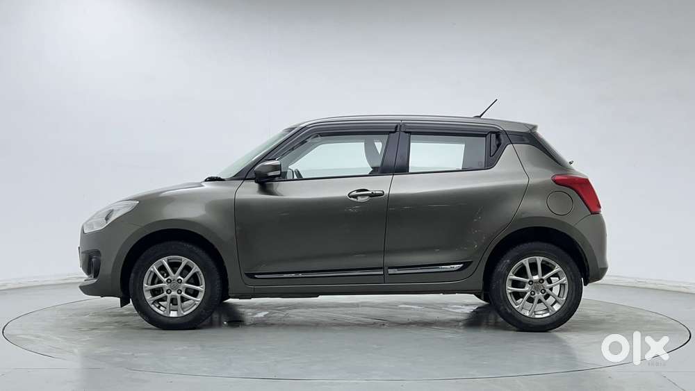 Maruti Suzuki Swift 1.3 Zxi, 2022, Petrol