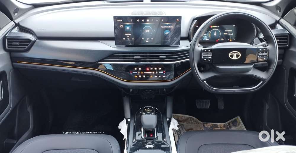 Tata Safari Accomplished Plus Dark Edition At, 2025, Diesel