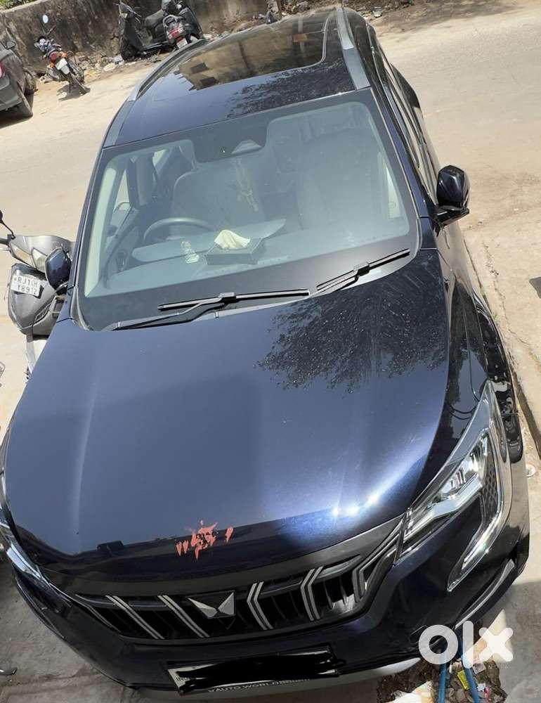 Xuv 700 - Petrol Top Model
