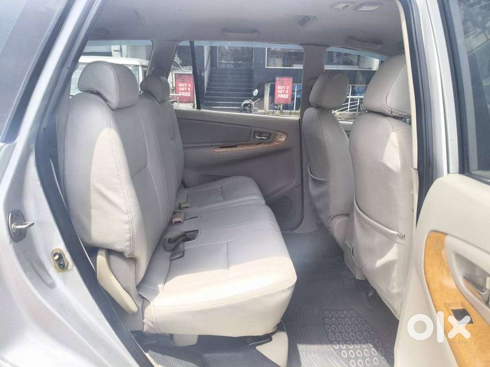 Toyota Innova, 2011, Diesel