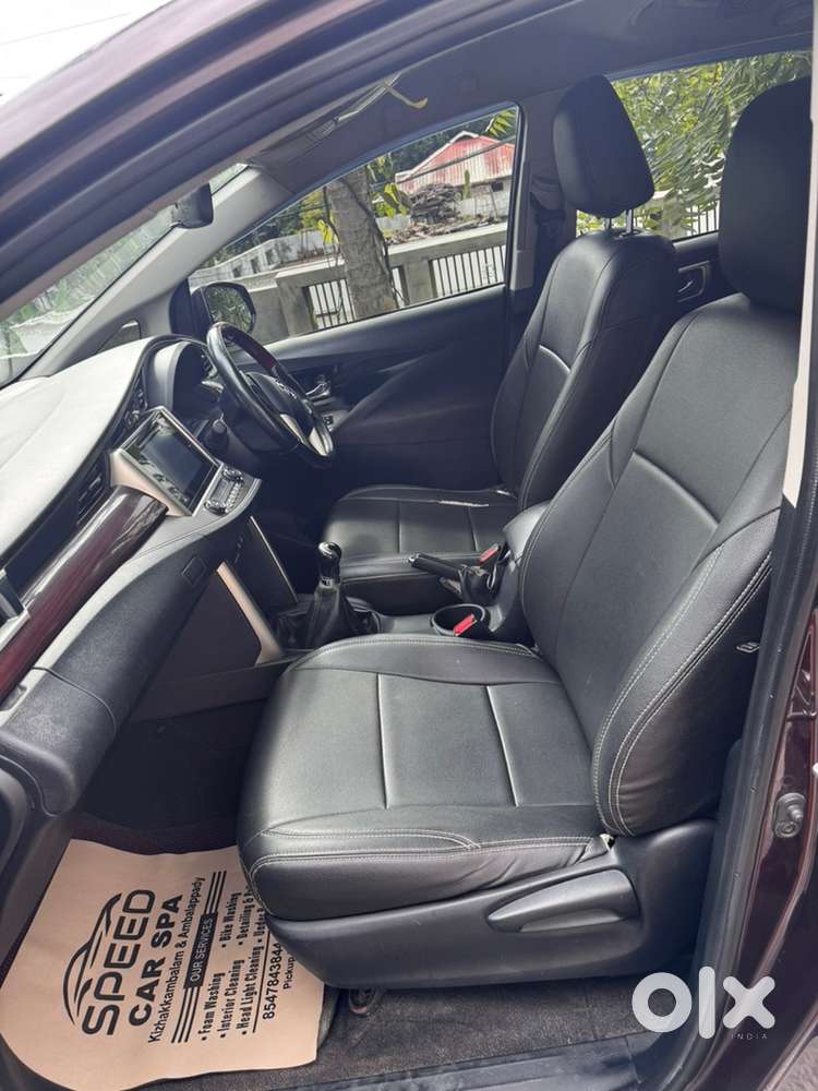 Toyota Innova Crysta 2016