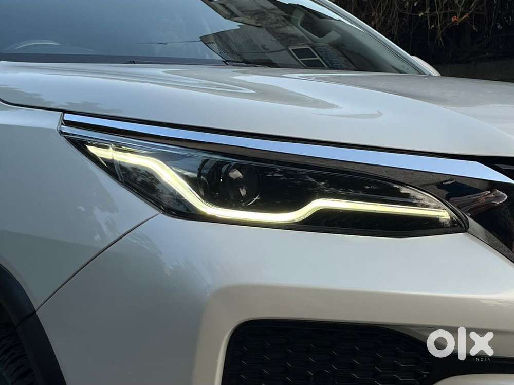 Toyota Fortuner 4x2 At 2.7 Petrol, 2024, Petrol