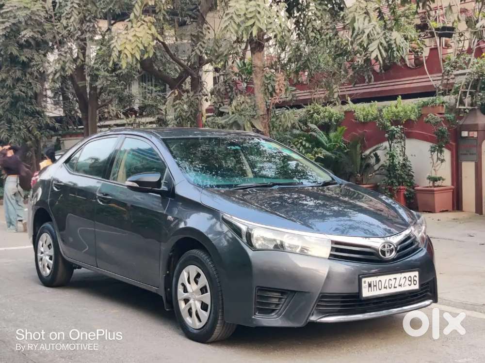 Toyota Corolla Altis 2015
