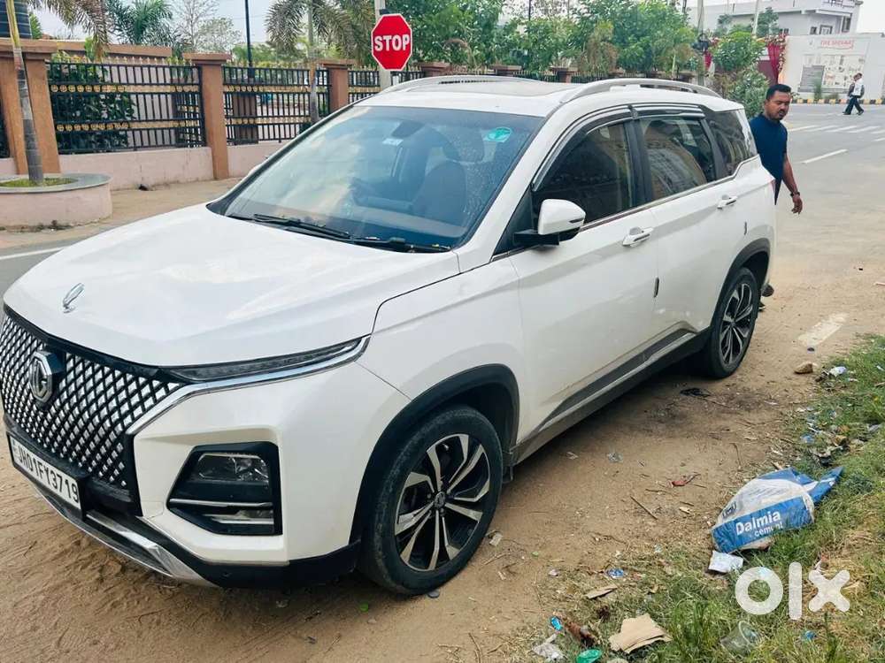 Mg Hector Plus Petrol 2025