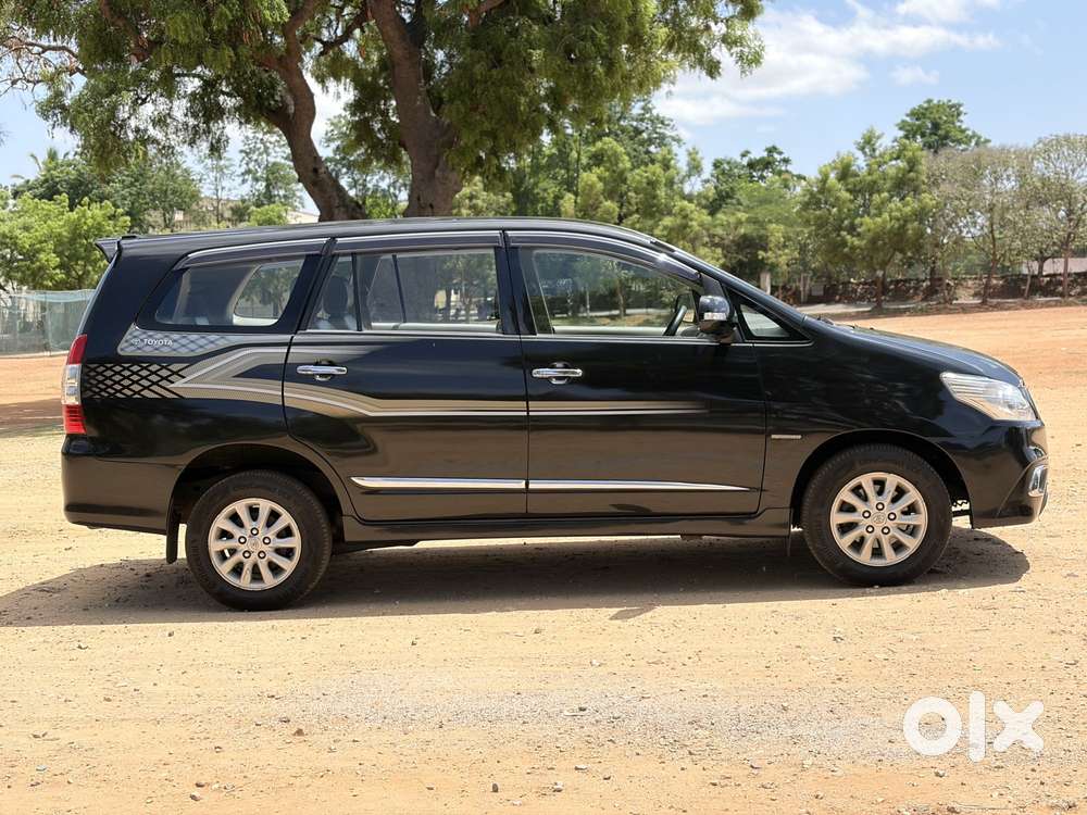 Toyota Innova 2.5 Zx 7 Str Bs-iv, 2014, Diesel