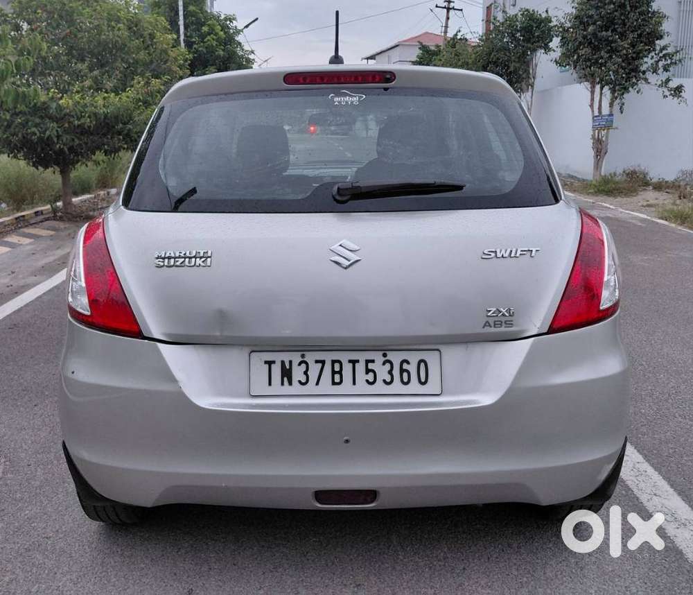 Maruti Suzuki Swift Zxi, 2011, Petrol