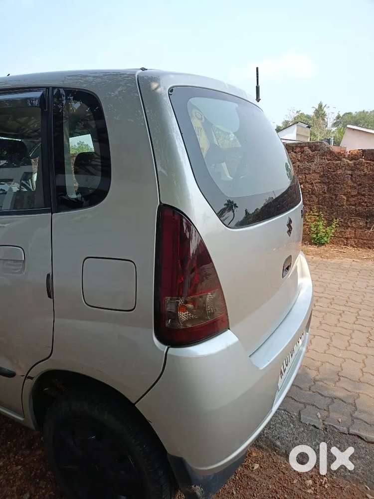 Maruti Suzuki Estilo 2010