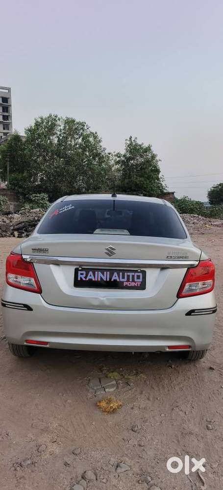 Maruti Suzuki Swift Dzire Vxi Optional, 2017, Petrol