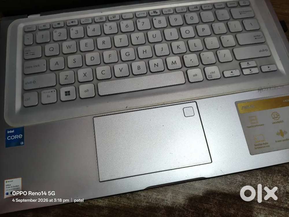 ASUS VIVOBOOK 14 Intel core i3