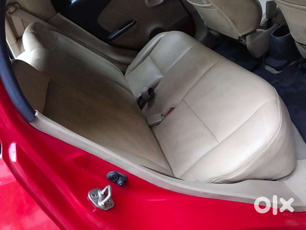 Honda Brio V Mt, 2012, Petrol