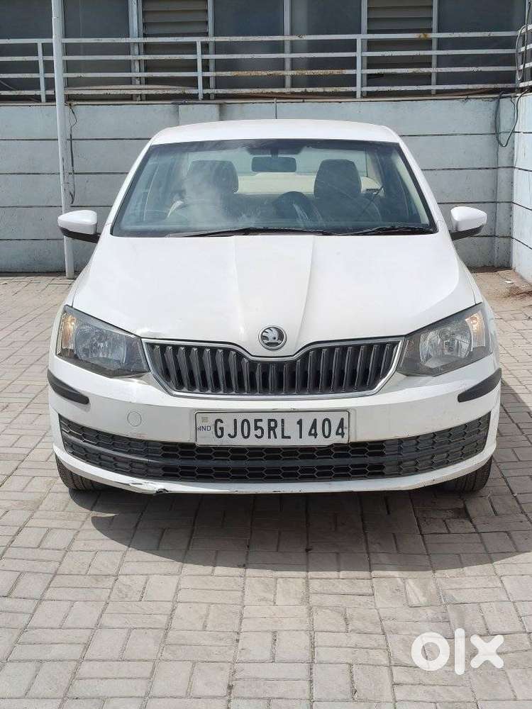 Skoda Rapid Tsi Active 1.0 Mt, 2020, Petrol