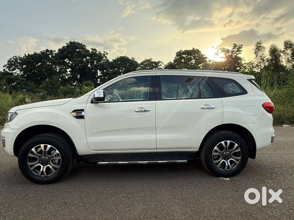 Ford Endeavour Titanium Plus 4x2 At, 2021, Diesel