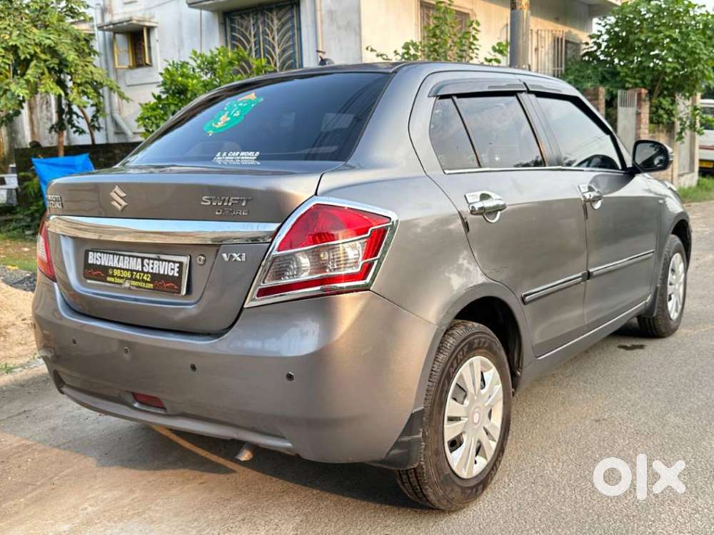 Maruti Suzuki Swift Dzire 1.2 Vxi Bsiv, 2014, Petrol