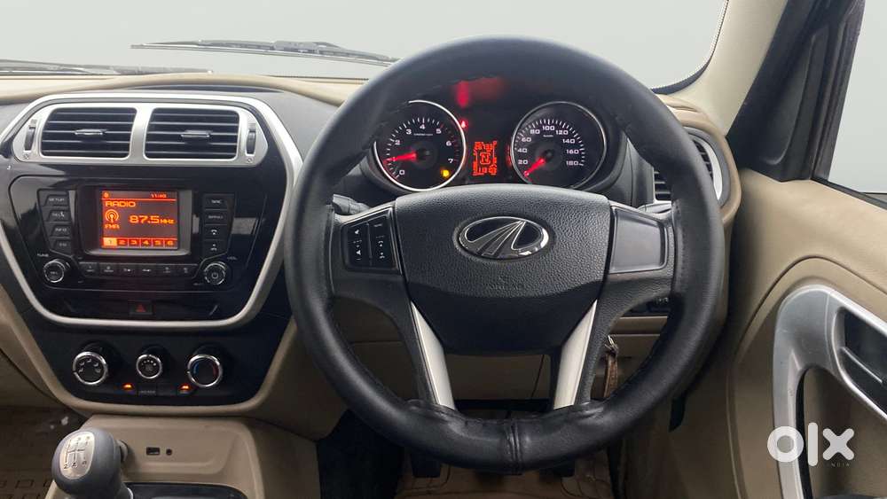 Mahindra Tuv 300 Mhawk100 T8, 2017, Diesel