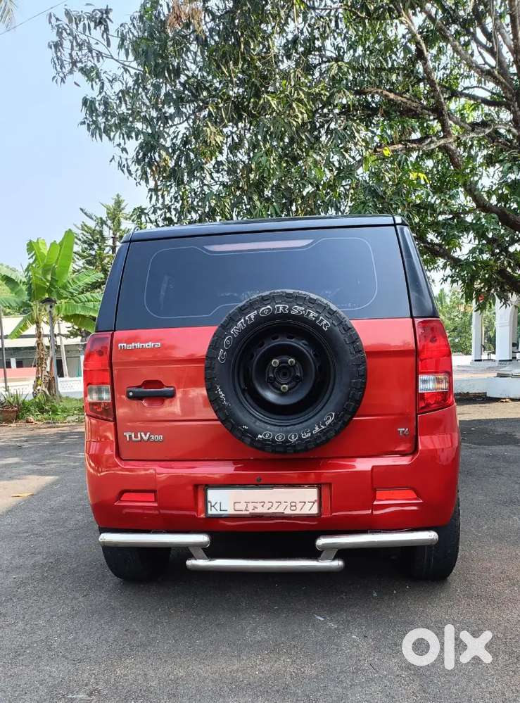 2016 Mahindra Tuv300 T4 Diesel 1.5, 7 Seater