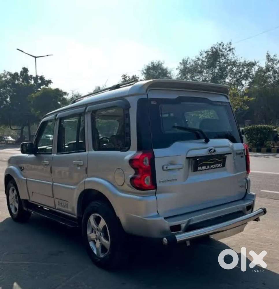 Mahindra Scorpio Classic 2015