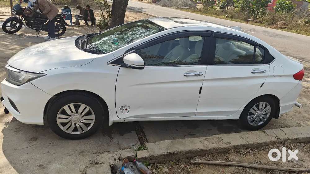 Honda City 2017 ( 2018 Registerd ) Petrol Well Maintained