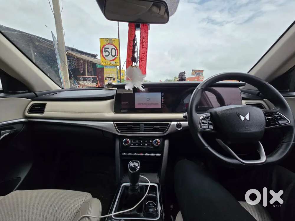 Mahindra Xuv700 Ax7l Diesel Manual 2025