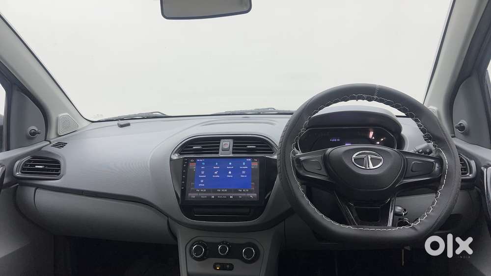 Tata Tigor Xe, 2022, Petrol