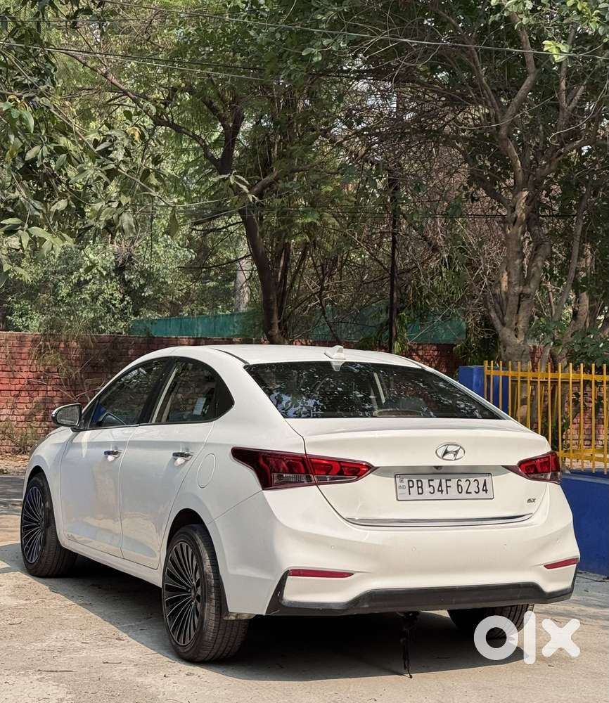 Hyundai Verna Crdi 1.6 At Sx Option, 2019, Diesel