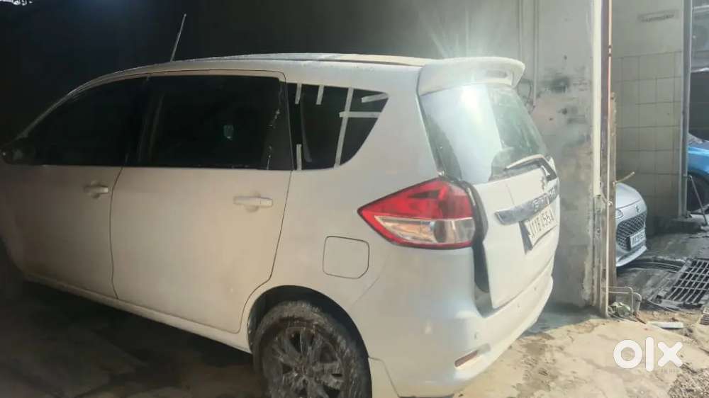 Maruti Suzuki Ertiga Zdi 2016
