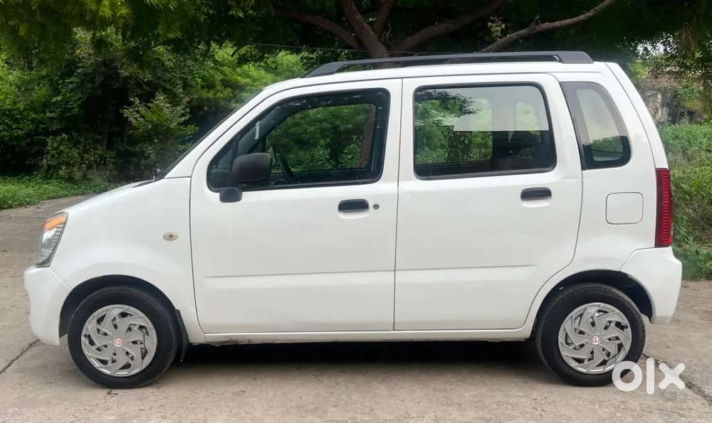 Maruti Suzuki Wagon R Lxi, 2010, Petrol