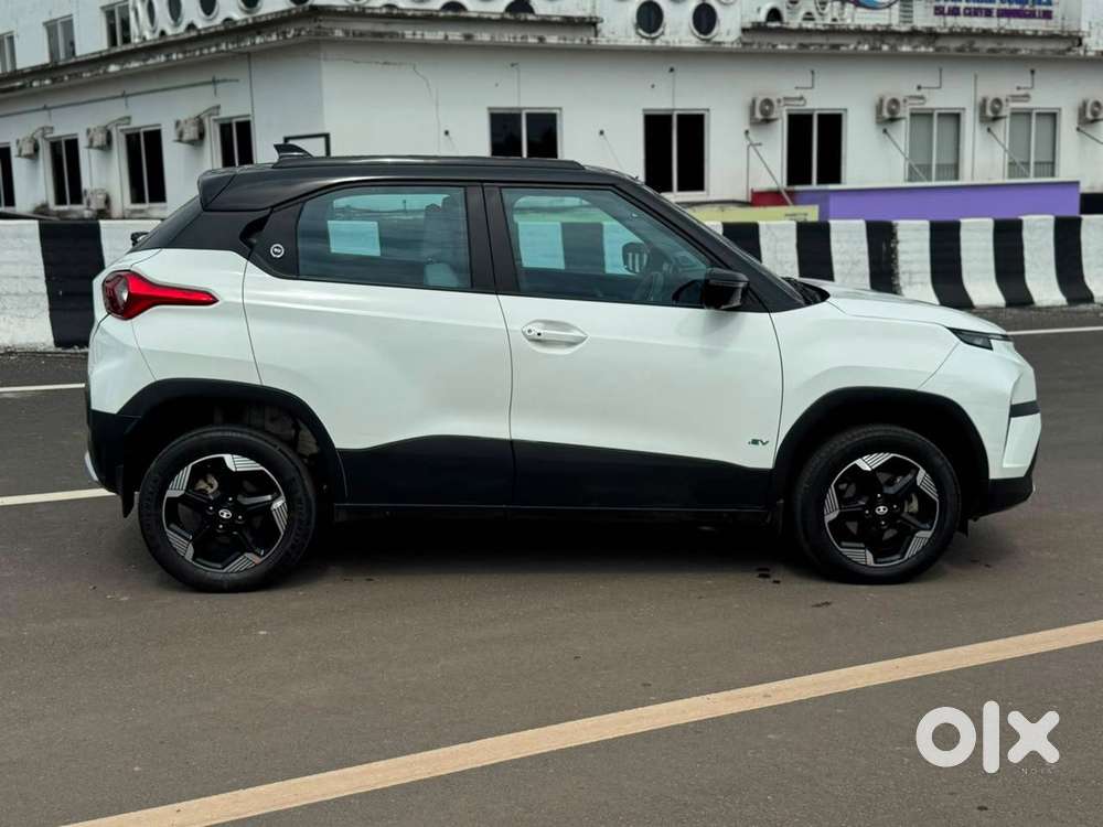 Tata Punch Ev Empowered Plus Lr, 2024, Electric