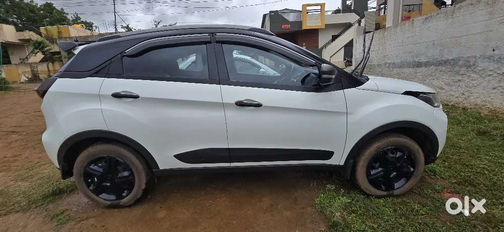 Tata Nexon 1.5 Petrol 2021