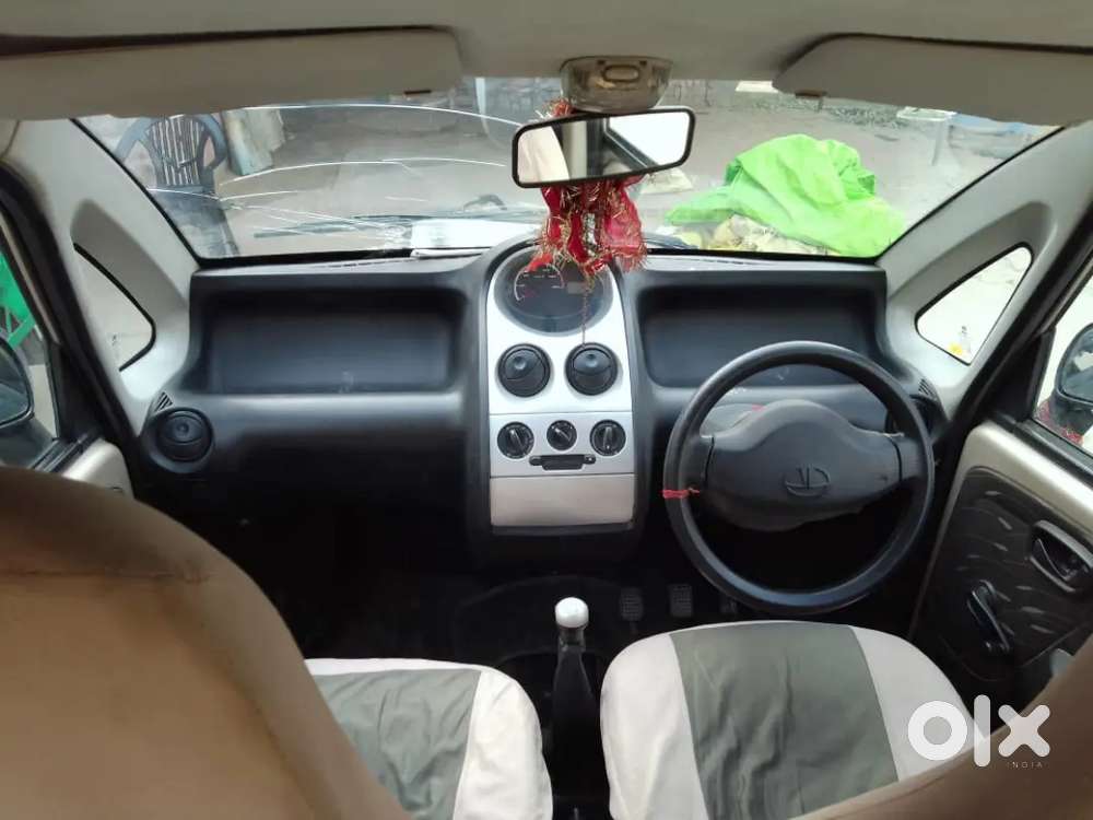 Car Ma Koi Problem Nahi Hai.