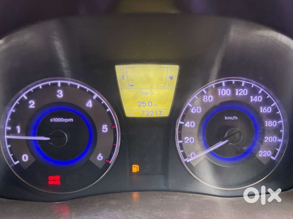 Hyundai Verna, 2012, Diesel