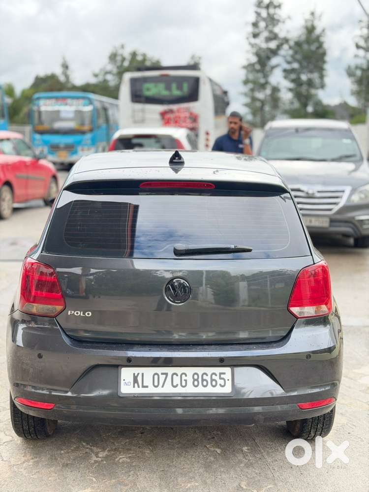 Volkswagen Polo Petrol 2016