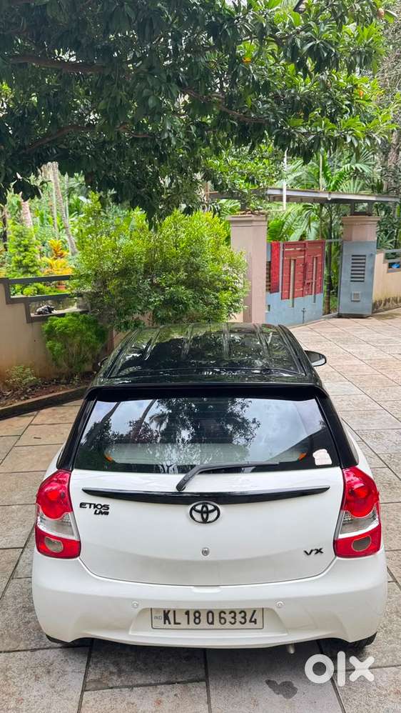 Toyota Etios Liva 2015