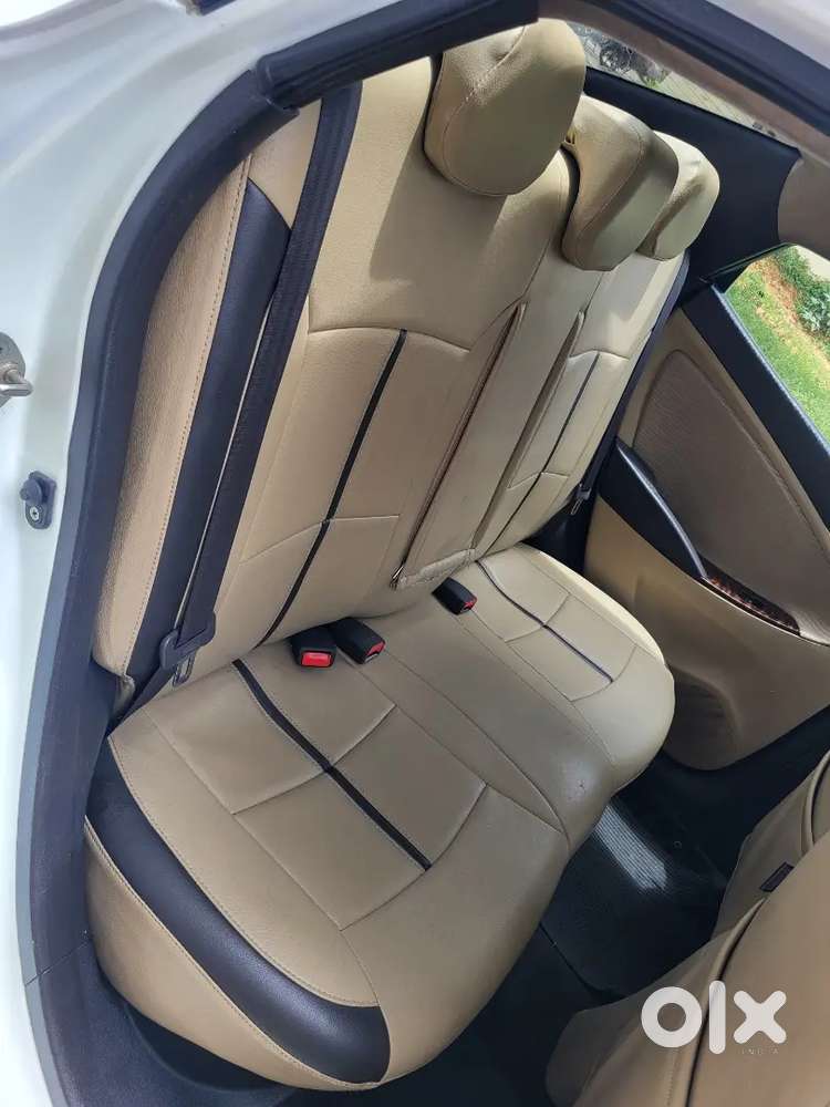 Hyundai Verna 2012 Diesel Manual