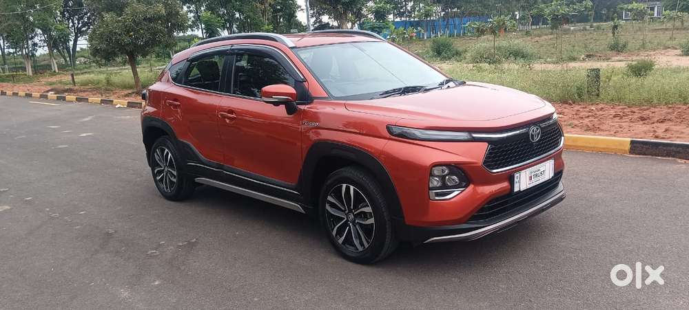 Toyota Urban Cruiser Taisor V 1.0 Petrol Mt, 2024, Petrol