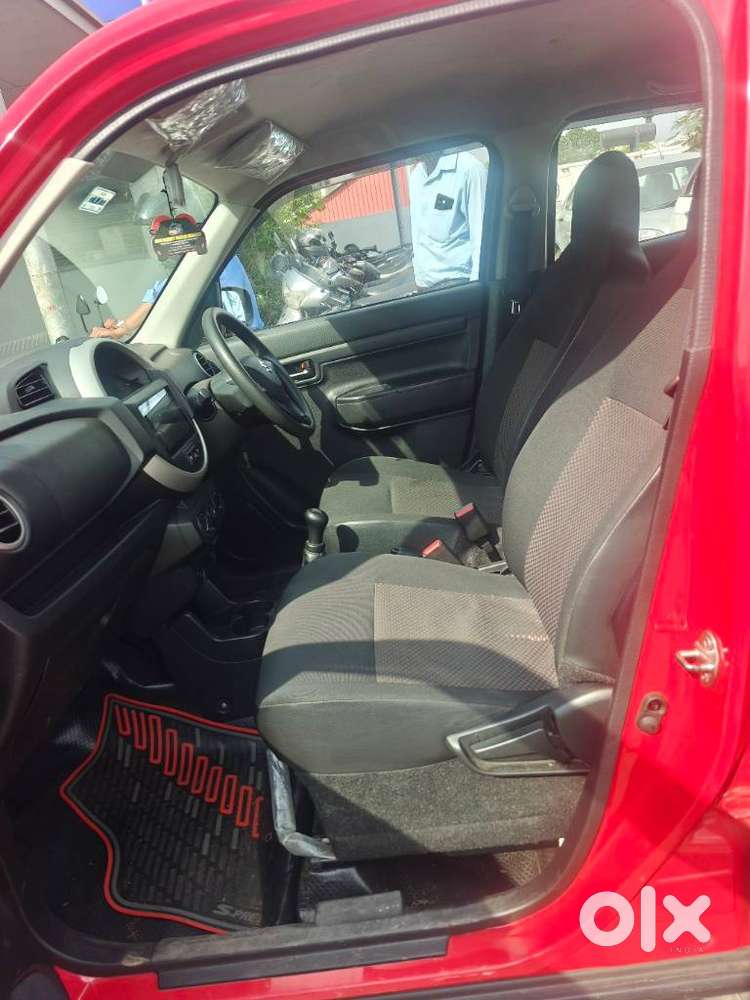Maruti Suzuki S-presso Vxi Opt, 2023, Petrol