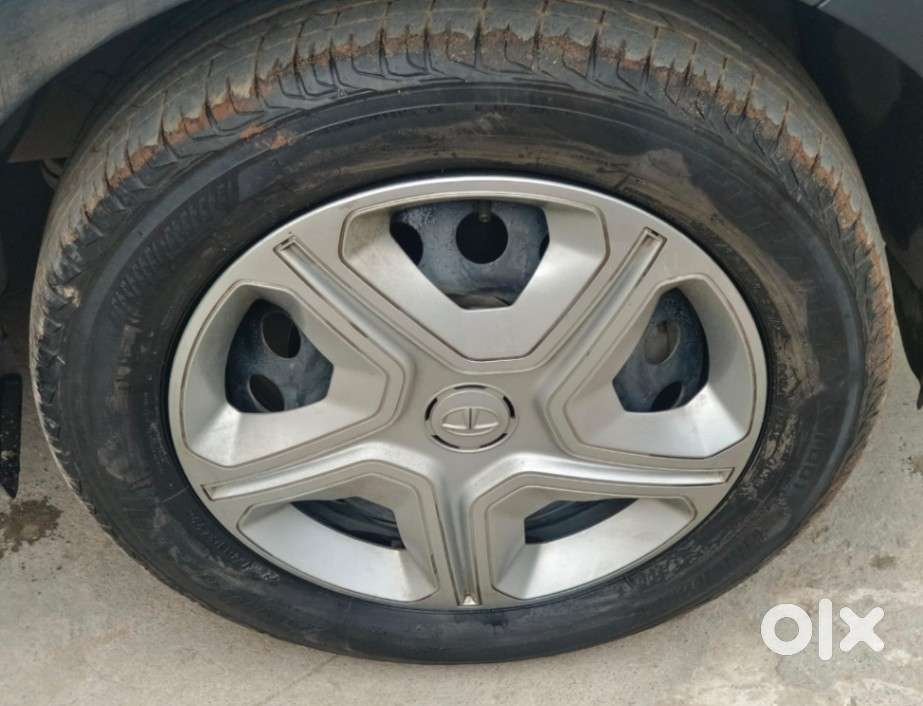 Tata Nexon 1.2 Revotron Xma Amt, 2022, Petrol