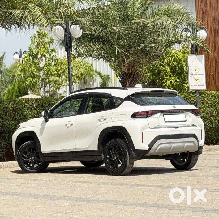 Maruti Suzuki Fronx Delta Plus 1.2l Ags, 2024, Petrol