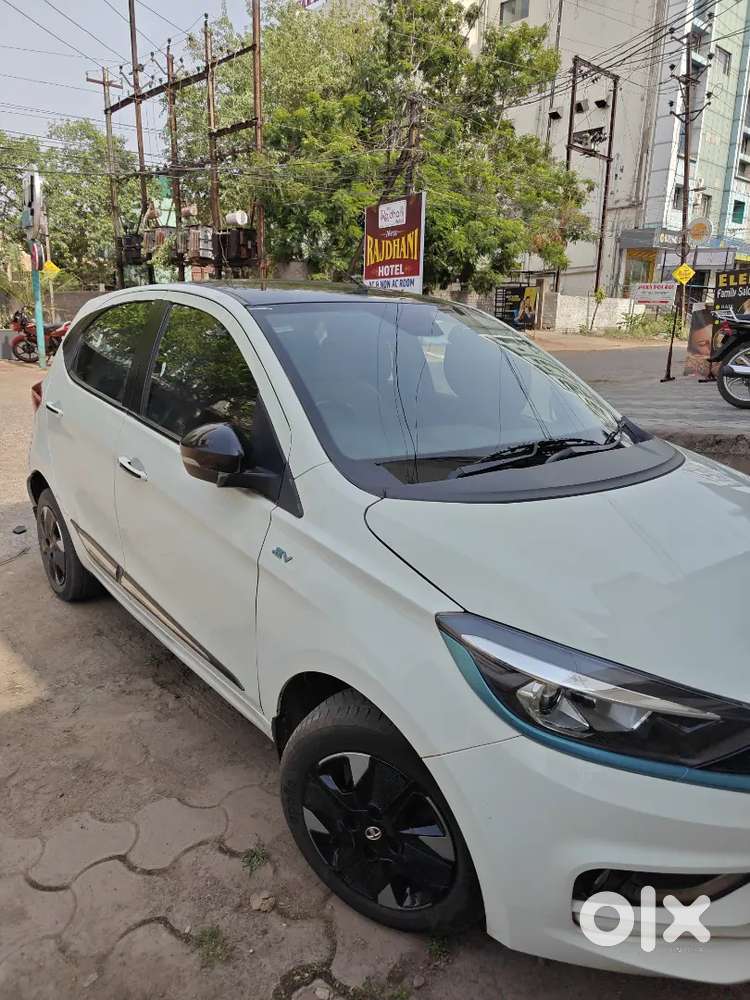 Tata Tiago Ev 2023 Electric Well Maintained Single Owner