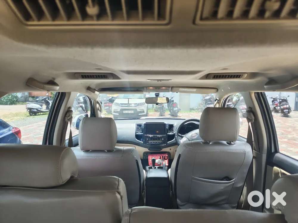 Toyota Fortuner 2015