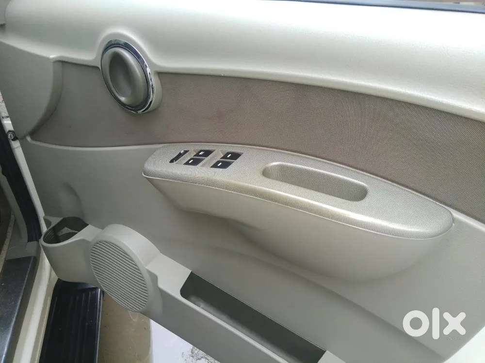Mahindra Quanto 1.5 C8 2012 Diesel
