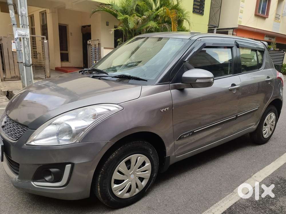 Maruti Suzuki Swift Vxi 1.2 Abs Bs-iv, 2018, Petrol